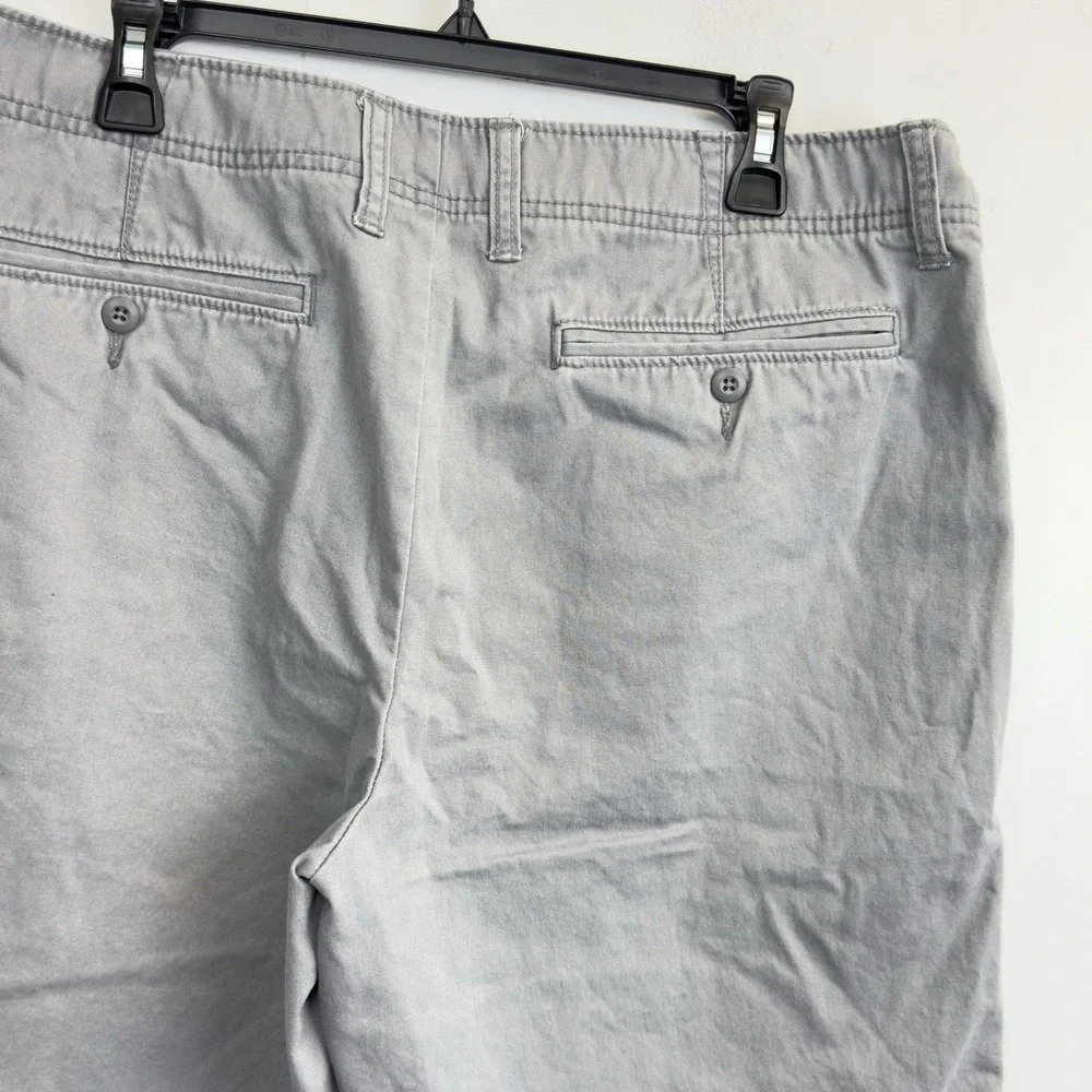 Lot Of‎ 2 Kirkland, Old Navy Men's 36 Performance Shorts UPF Black, Grey 10